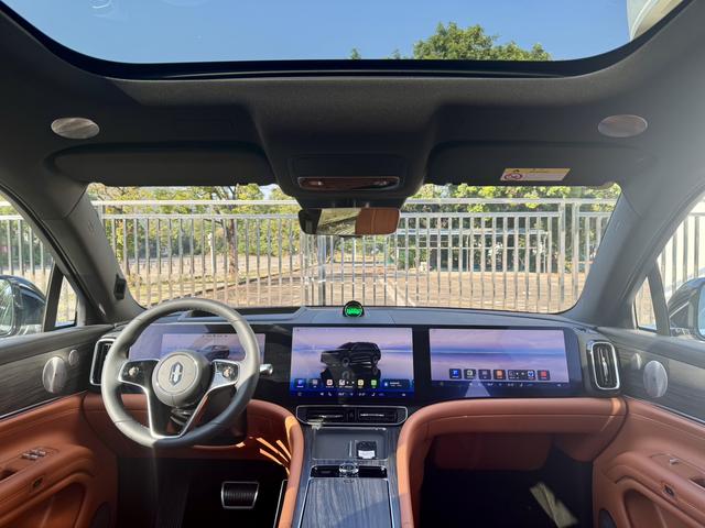 Certificated Pre-Owned Wenjie M9 2024 Extended-Range Ultra Six-Seater Edition -u22057127