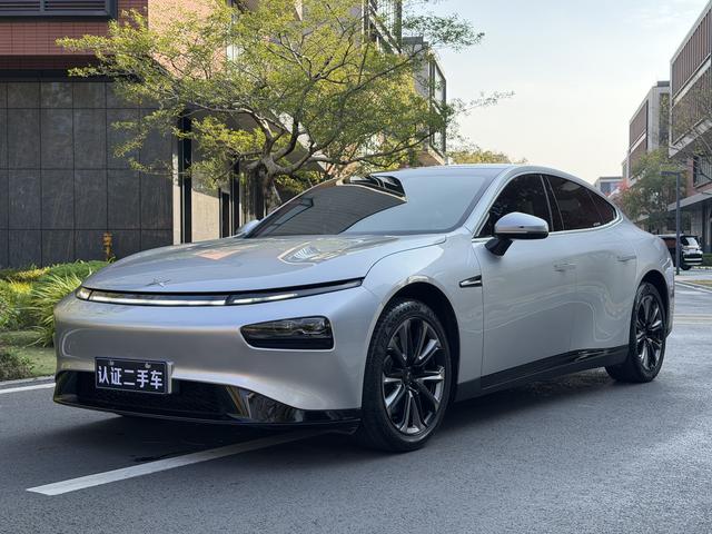 Certificated Pre-Owned XPENG P7 2022 Model 480N+u22004335