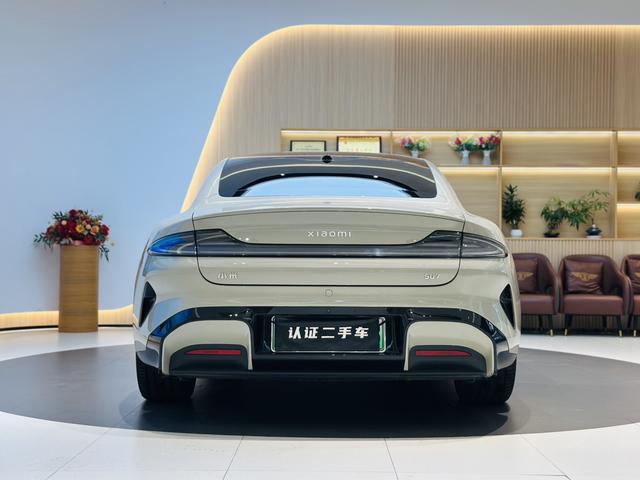 Pre-Owned Xiaomi SU7 2024 Rear-Wheel Drive Standard Long-Range Version