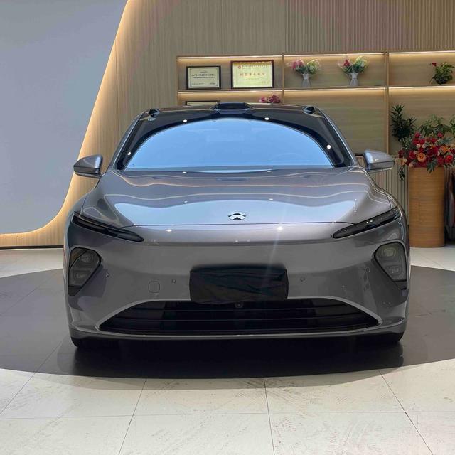 Pre-Owned NIO ET7 2024 Model 75kWh Executive Signature Edition