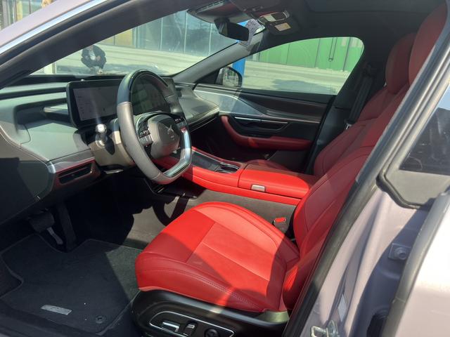 Pre-Owned XPeng P7 2023 Model P7i 702 Max