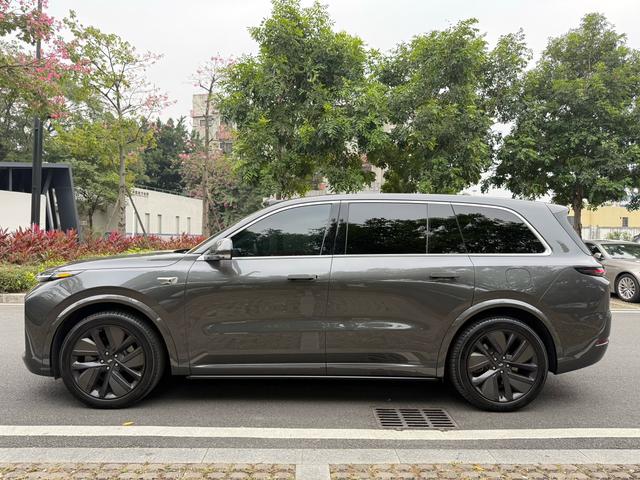 Certificated Pre-Owned Li Auto L9 2022 Max Edition -u21899605