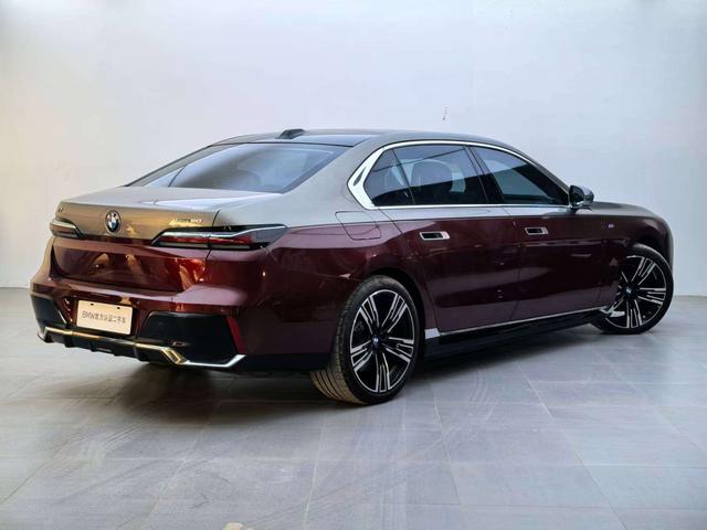 BMW i7 2023 Model eDrive50L Premium M Sport Package