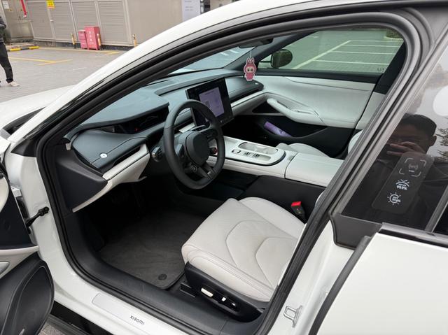 Pre-Owned Xiaomi SU7 2024 Rear-Wheel Drive Standard Long-Range Version