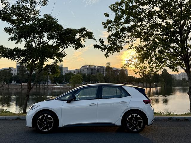 Pre-Owned Volkswagen ID.3 2025 Facelift Smart Version Ultimate Edition