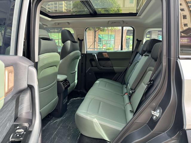 Pre-Owned iCAR 03 2024 Edition Two-Wheel Drive Long-Range Smart Fashion Edition