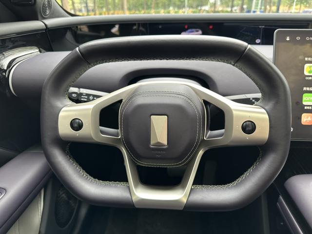 Pre-Owned Avatr 07 2024 Max Rear-Wheel Drive Extended-Range Version