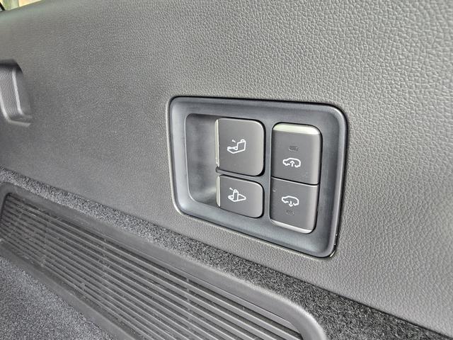 Pre - Owned XPENG G9 2025 Model 680 Long - Range Four - Wheel Drive Max