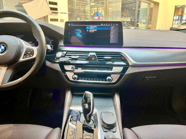 Certificated Used BMW 5 Series PHEV 2021 535Le Pioneer Edition M Sport Package