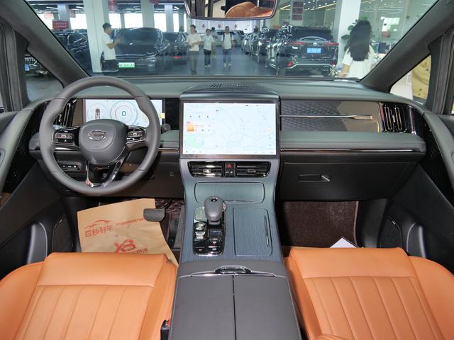 Certificated Used GAC Trumpchi E9 PHEV 2024 2.0TM Premium Edition