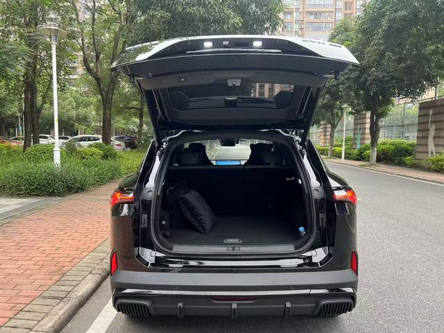 Certificated Used Jetour Shanhai L6 2024 1.5TD DHT MAX