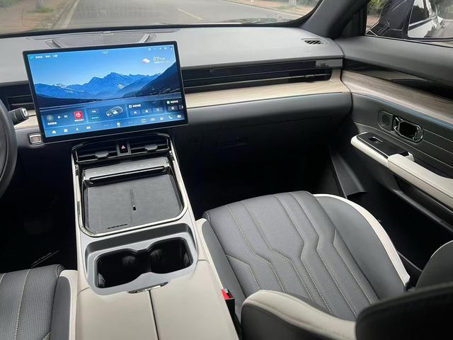 Certificated Used Jetour Shanhai L6 2024 1.5TD DHT MAX