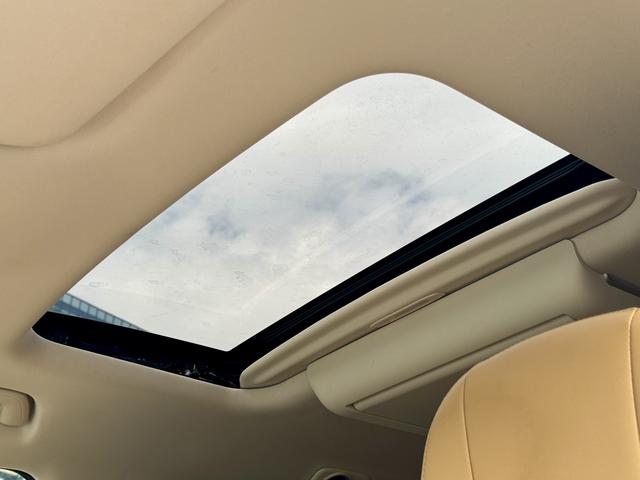 Certificated Used GAC Trumpchi E8 Phev 2024 2.0Atk 150Km Max Version