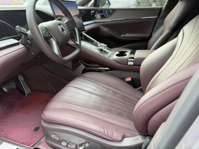 Certificated Used Denza Z9GT DM 2024 Edition 1100 4WD Pro Version