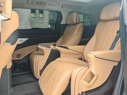 Certificated Used Denza D9 DM 2024 Edition 980 Four-Wheel Drive Honor Version