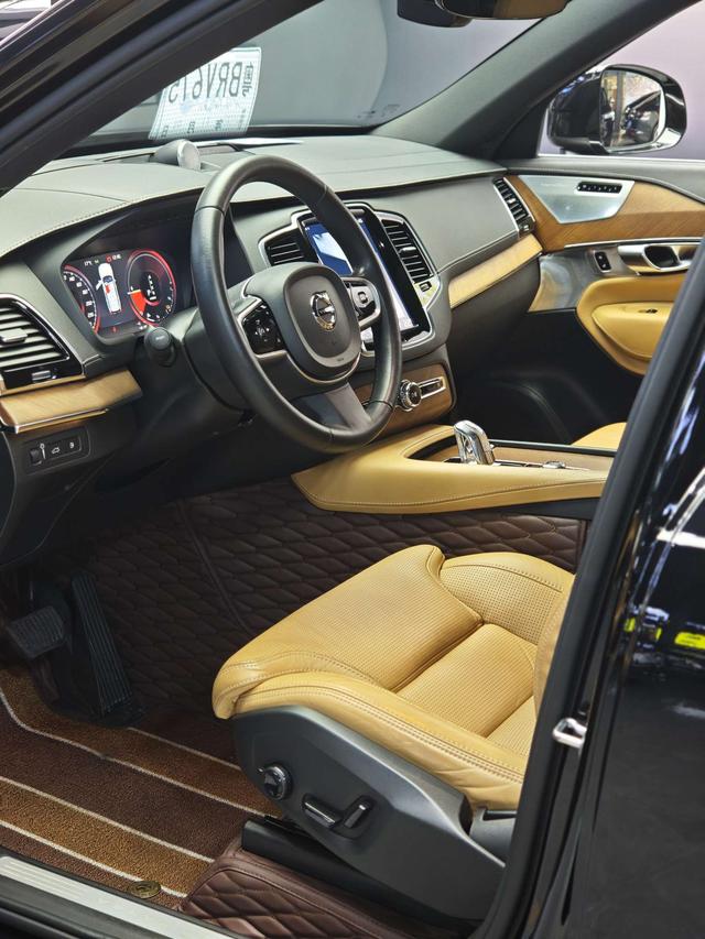 Certificated Used Volvo XC90 PHEV 2018 E-Drive Hybrid T8 Excellence 7-Seater