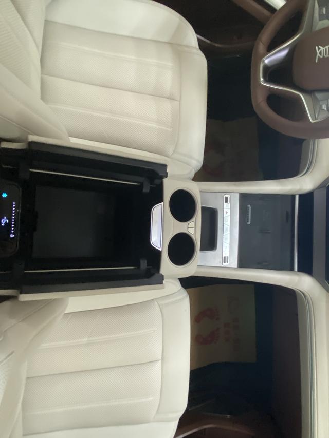 Certificated Used BYD Xia 2025 DM-i 180KM Premium Edition