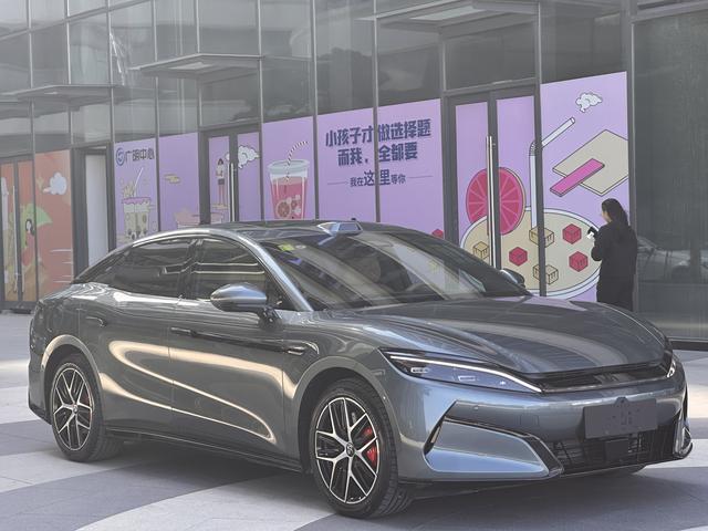 Certificated Used BYD Han L DM 2025 DM-p 180KM 4WD LiDAR Flagship Edition