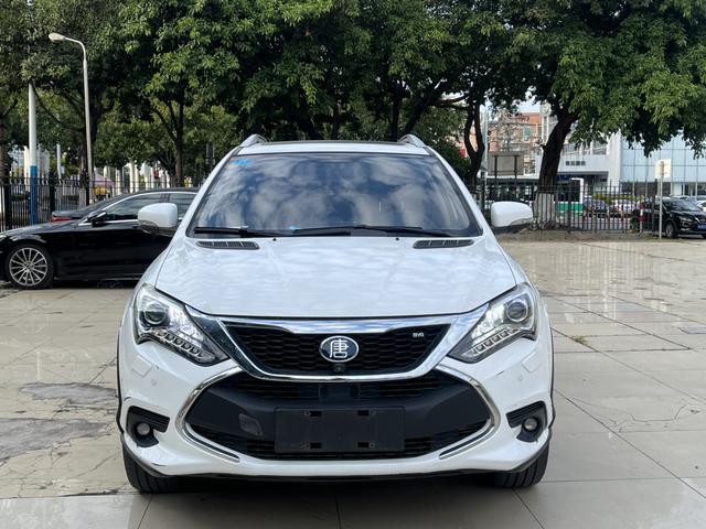 Certificated Used BYD Tang DM 2017 Edition DM 2.0T Full-time Four-wheel Drive Haute Elegance Version