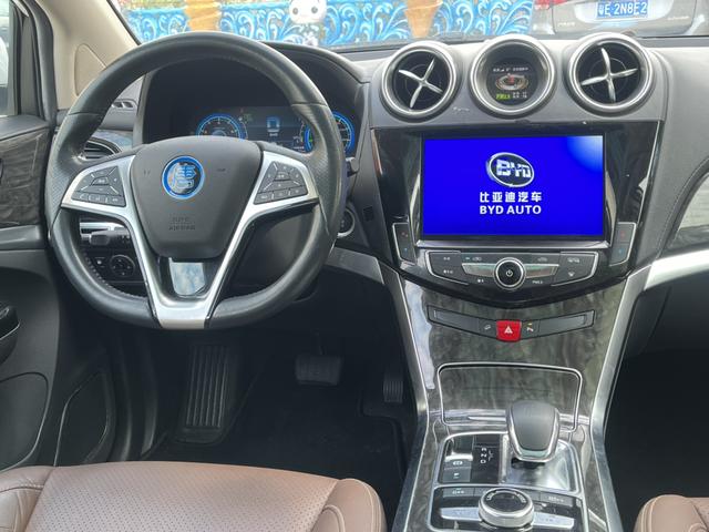 Certificated Used BYD Tang DM 2017 Edition DM 2.0T Full-time Four-wheel Drive Haute Elegance Version