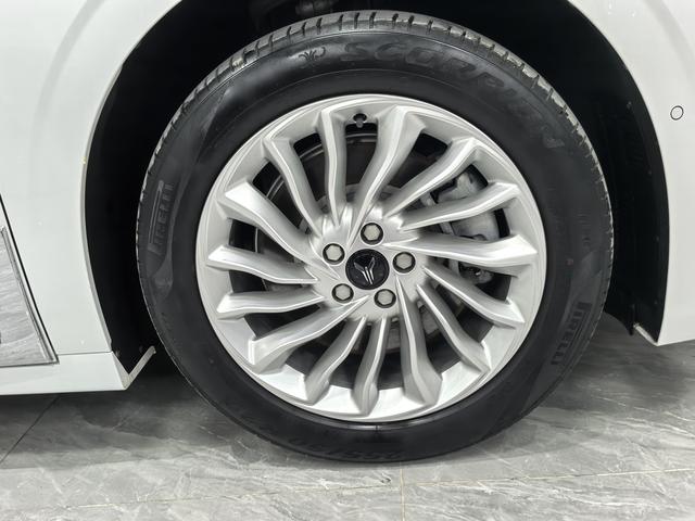 Certificated Used VOYAH Dreamer PHEV 2024 Long Range Premium Edition