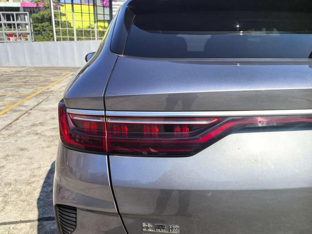 Certificated Used BYD Song PLUS DM 2021 DM-i 110KM Two-Wheel Drive Flagship Version