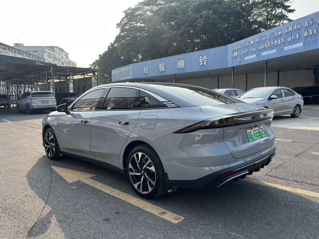 Certificated Used Geely Galaxy L6 2023 1.5T DHT 125km Starship