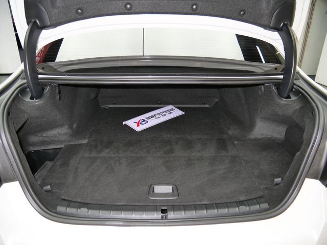 Certificated Used BMW 5 Series PHEV 2022 Refreshed 535Le Pioneer Edition M Sport Package