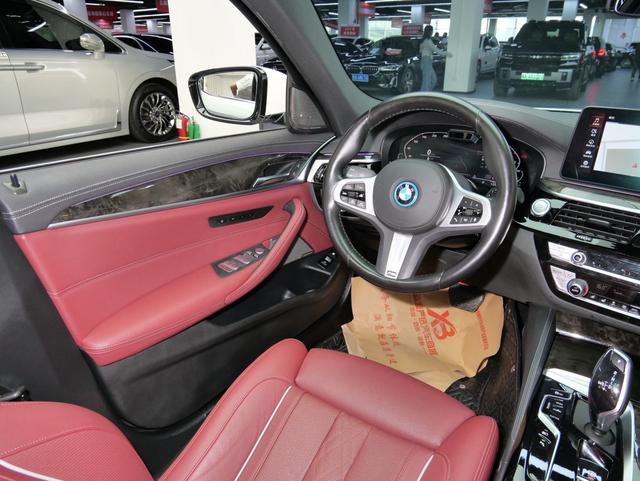 Certificated Used BMW 5 Series PHEV 2022 Second Facelift 535Le Pioneer Edition M Sport Package