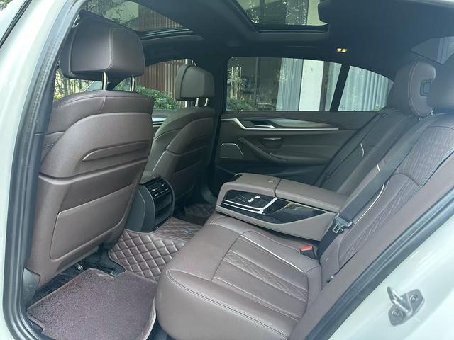 Certificated Used BMW 5 Series PHEV 2021 535Le Luxury Package