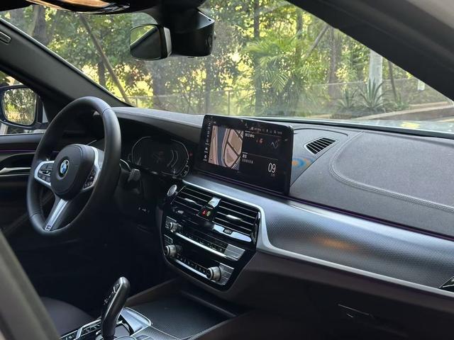 Certificated Used BMW 5 Series PHEV 2021 535Le Luxury Package