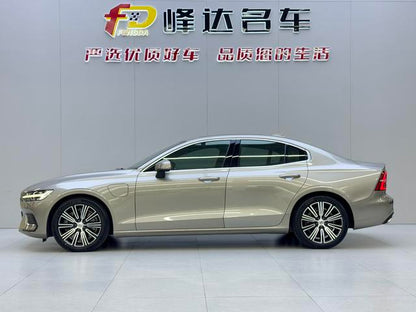 Certificated Used Volvo S60 PHEV 2022 T8 E-Drive Hybrid AWD Inscription Luxury Edition