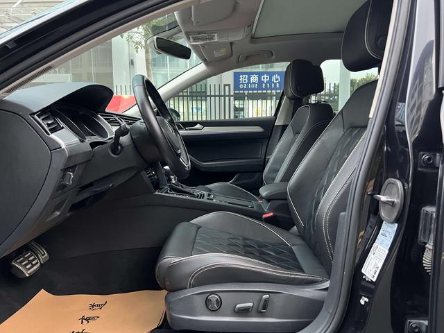 Certificated Used FAW-Volkswagen Magotan GTE 2020 Luxury