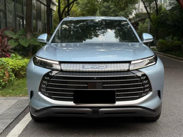 Certificated Used BYD Frigate 07 2023 DM-i 205KM Flagship