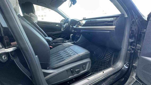 Certificated Used SAIC Volkswagen Passat PHEV 2019 430PHEV Hybrid Luxury Edition