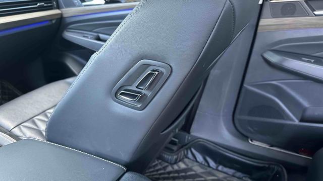 Certificated Used SAIC Volkswagen Passat PHEV 2019 430PHEV Hybrid Luxury Edition