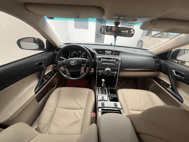 Certificated Used Toyota Reiz 2010 Model 2.5V Elegance Elite Edition