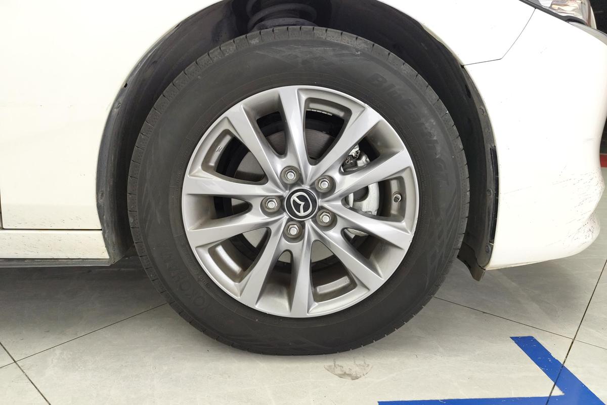 Certificated Used Mazda 3 Axela 2022 2.0L Automatic Zhiqing Edition