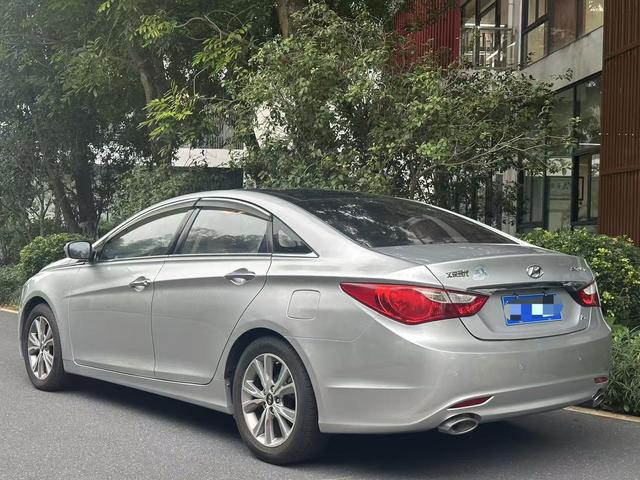 Certificated Used Hyundai Sonata 8 2014 2.4L Automatic Leading Edition National IV
