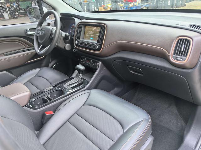 Certificated Used GAC Trumpchi GS3 2017 Model 200T Automatic Luxury Edition