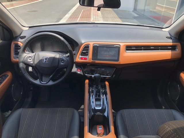 Certificated Used Dongfeng Honda Vezel 2015 Model 1.8L CVT Two-Wheel Drive Luxury Type