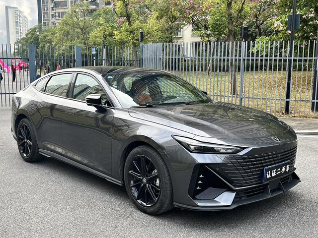 Certificated Used Changan UNI-V 2022 1.5T Premium Type