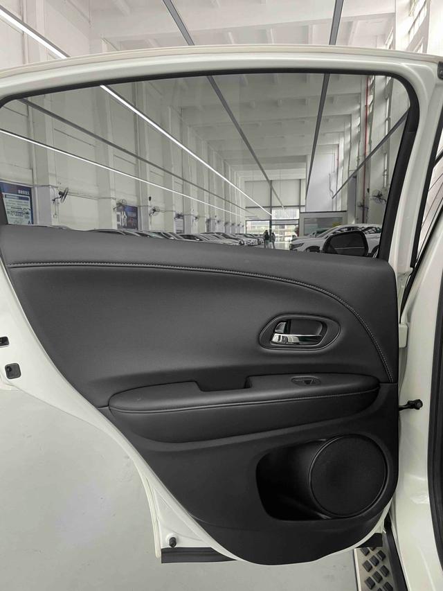 Certificated Used HR-V 2020 Model 1.5L CVT Luxury Version