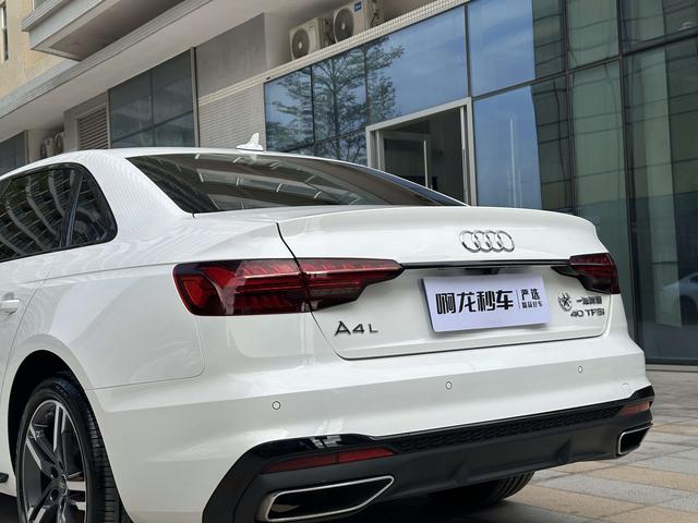 Certificated Used FAW-Audi A4L 2022 40 TFSI Luxury Dynamic Type