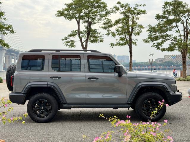 Certificated Used GWM Tank 300 2021 Off-Road Version 2.0T Conqueror