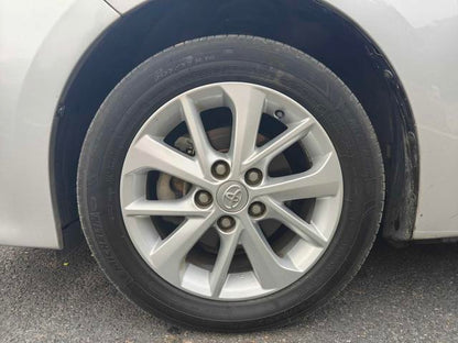 Certificated Used Toyota Corolla 2014 Model 1.6L CVT GL-i Leather Edition