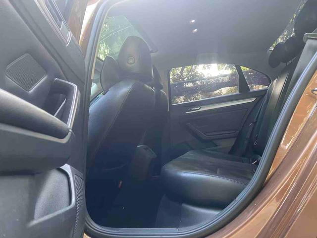 Certificated Used SAIC Volkswagen Lamando 2017 Model 230TSI DSG Stylish Edition