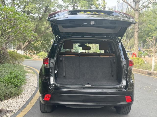 Certificated Used Highlander 2021 Model 2.0T Four-Wheel Drive Knight Edition 7-Seater