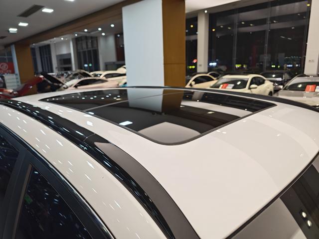 Certificated Used Geely Boyue 2021 1.8TD DCT Two-Wheel Drive Asian Games Comfort Edition