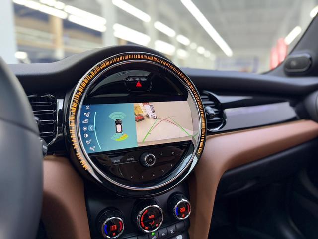 Certificated Used MINI 2023 Facelift 2.0T COOPER S Artist